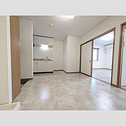 ファミール木ノ下 205 2階2DKのリビング/ダイニング