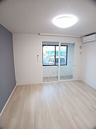 ソレイユ　ドゥ　ラペ 101 1階1Kのリビング/ダイニング