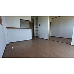 平須スクエア B102 1階1LDKのリビング/ダイニング