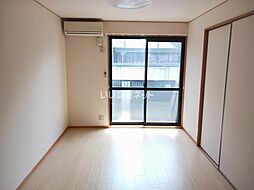 ＡＩＳＥ ＳＱＵＡＲＥ　IIIIII 3-102 1階2DKのリビング/ダイニング