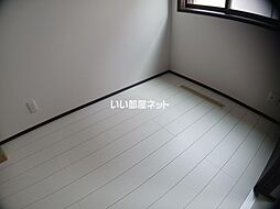 Le Meilleur(ル・メイユール)馬場町 205 2階ワンルームのリビング/ダイニング