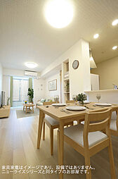 ブローテ 106 1階1LDKのリビング/ダイニング