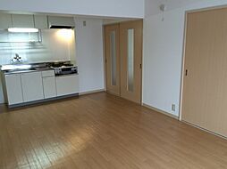 グリームマンション 201 2階2LDKのリビング/ダイニング