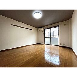 ユウェンタース 105 1階1Kのリビング/ダイニング