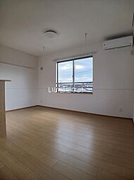 TエステートIII 207 2階1LDKのリビング/ダイニング