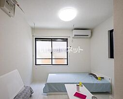 ベレガンス鷹之台IIB棟 102 1階ワンルームのリビング/ダイニング