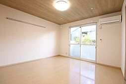 ROYAL GARDEN CASAHARA B102 1階2LDKのリビング/ダイニング