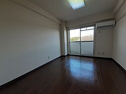 ノアーズアーク 405 4階ワンルームのリビング/ダイニング