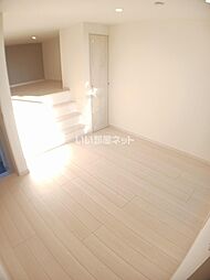 ADC高島駅南glee 202 2階1Kのリビング/ダイニング