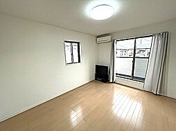 ベルグランデ和多田 201 2階1Kのリビング/ダイニング