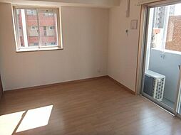 熊本市電B系統 西辛島町駅 徒歩3分の賃貸マンション 5階1Kのリビング/ダイニング