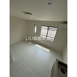 ワンリッチ金ヶ崎C 206 2階1LDKのリビング/ダイニング