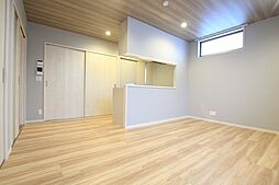 APRIRE 0101 1階ワンルームのリビング/ダイニング