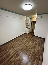 スカイコート 112 1階ワンルームのリビング/ダイニング