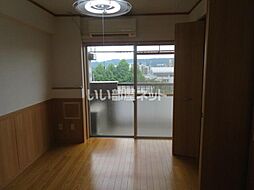 プランドビル八幡 501 5階2Kのリビング/ダイニング