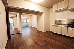 カントリーホーム粟島 203 2階2LDKのリビング/ダイニング