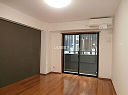 アパラザール高岡末広町 103 1階2LDKのリビング/ダイニング