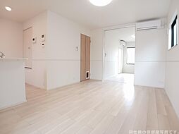 ムゲット 206 2階1LDKのリビング/ダイニング