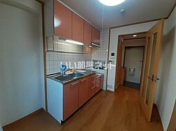 トリニティ−グレース 302 3階1DKのリビング/ダイニング