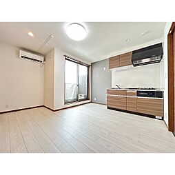 R-SMARTスカイヒル長町 202 2階1LDKのリビング/ダイニング