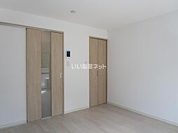 東武伊勢崎線 剛志駅 5.4kmの賃貸マンション 3階1Kのリビング/ダイニング