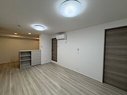 吉勇 203 2階2LDKのリビング/ダイニング