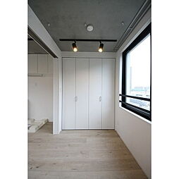 グラウンデュークス西大島 0501B 5階1LDKのリビング/ダイニング