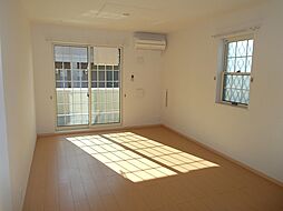 ファニールーフ 101 1階1LDKのリビング/ダイニング