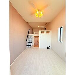 ホロニナテラス 201 2階1Kのリビング/ダイニング