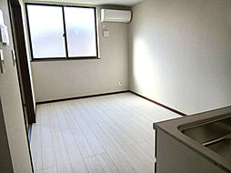 グランデドゥ 104 1階1LDKのリビング/ダイニング