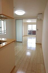 フラワーハウス　II 201 2階2LDKのリビング/ダイニング