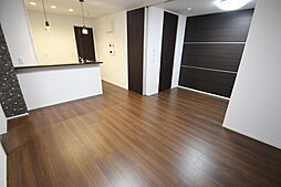 Vantaa Polku（ヴァンター ポルク） 302 3階2LDKのリビング/ダイニング