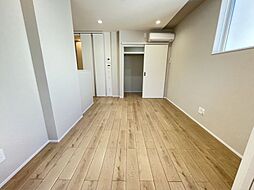 グローリー上関 201 2階1LDKのリビング/ダイニング