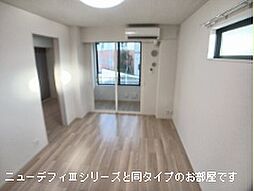 メゾン・ミャウ 104 1階1LDKのリビング/ダイニング