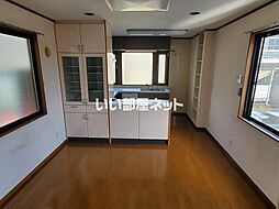 サンプラザビル 1 2階4LDKのリビング/ダイニング