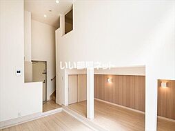 グランシェルズ 103 1階ワンルームのリビング/ダイニング