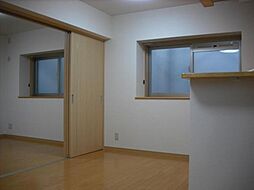 ユーミー西町 201 2階2LDKのリビング/ダイニング