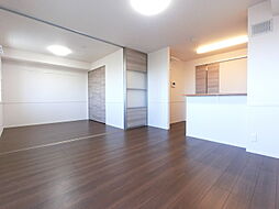 サニーコート　II 202 2階3LDKのリビング/ダイニング