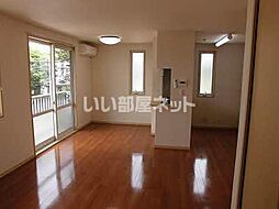 ブルーインパルス 201 2階3LDKのリビング/ダイニング