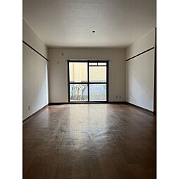 メゾンエトランゼ 1-D 1階3LDKのリビング/ダイニング