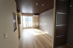 RESUA向中野　B棟 201 2階1LDKのリビング/ダイニング