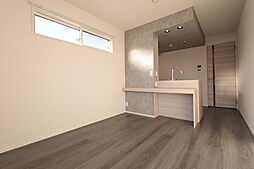 新潟県長岡市古正寺2丁目300番の賃貸アパート 1階1LDKのリビング/ダイニング