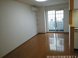 エーデルフィット 105 1階1LDKのリビング/ダイニング