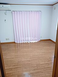 グリーンヒルズII 217 2階1Kのリビング/ダイニング