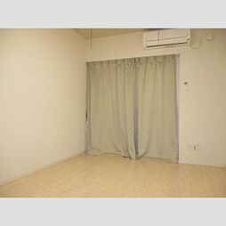 KENII 201 2階1Kのリビング/ダイニング