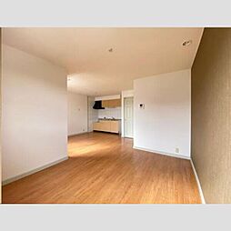 フォレストヴィラII 201 1階1LDKのリビング/ダイニング