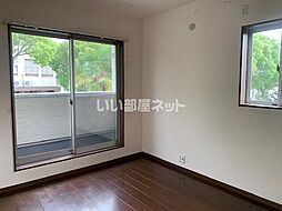 木太町借家 1 1階3LDKのリビング/ダイニング