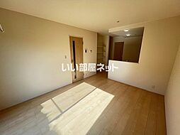 リーブルファイン下箕田 103 1階3LDKのリビング/ダイニング