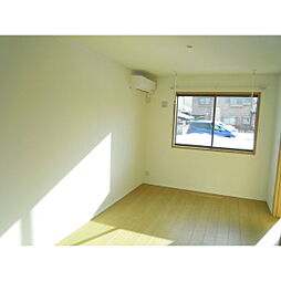 New Lumiere(ニュー・ルミエール) 101 1階1Kのリビング/ダイニング