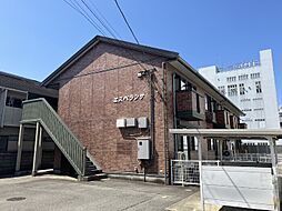 2 / 11